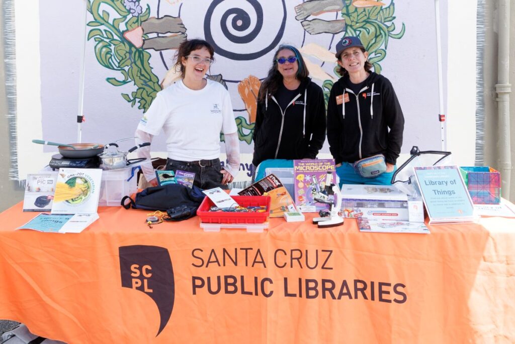 Friends of the Santa Cruz Public Libraries